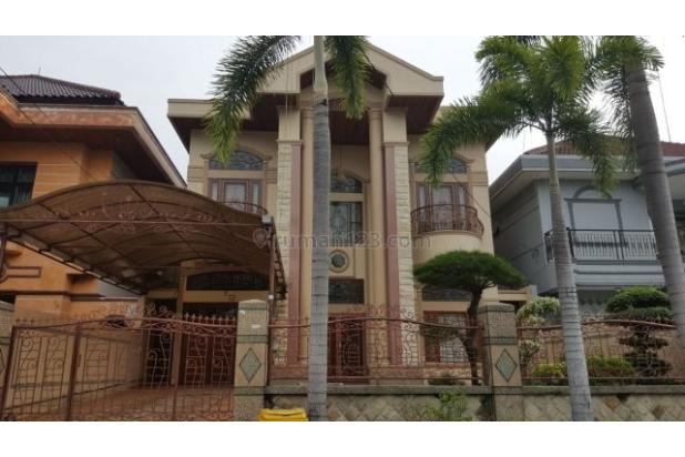 Rumah Mewah di Griya Riatur Medan