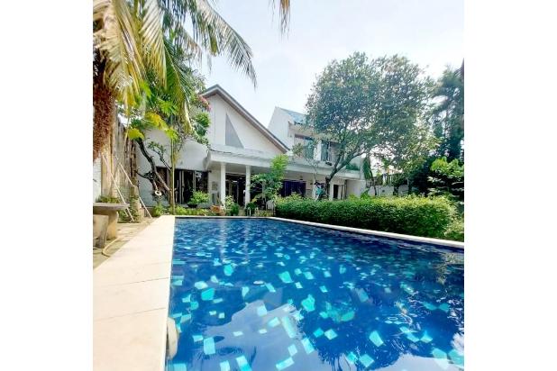 HARGA SANGAT MIRING RUMAH LT. 946 di AMPERA Jak-Sel cuma 12 M