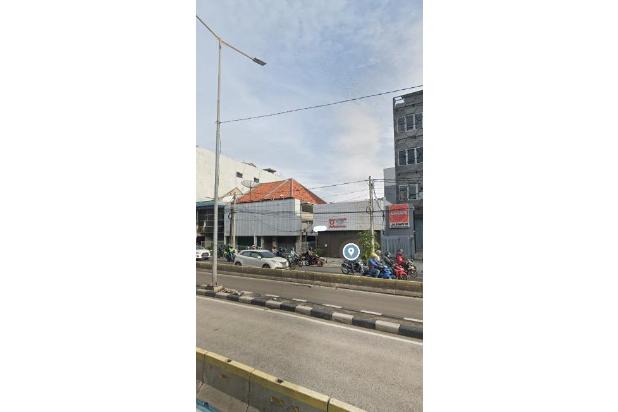 Ruang usaha lokasi strategis