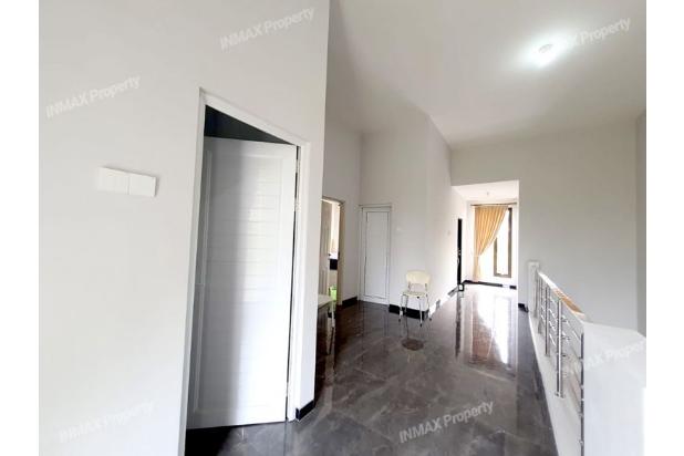 Rumah Semifurnished Bangunan Bagus Lokasi Di Araya