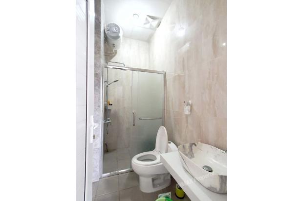Rumah Semifurnished Bangunan Bagus Lokasi Di Araya