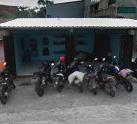 Tanah Poros Dr Leimena Antang
8X25 ada Toko di Atasnya 7X4