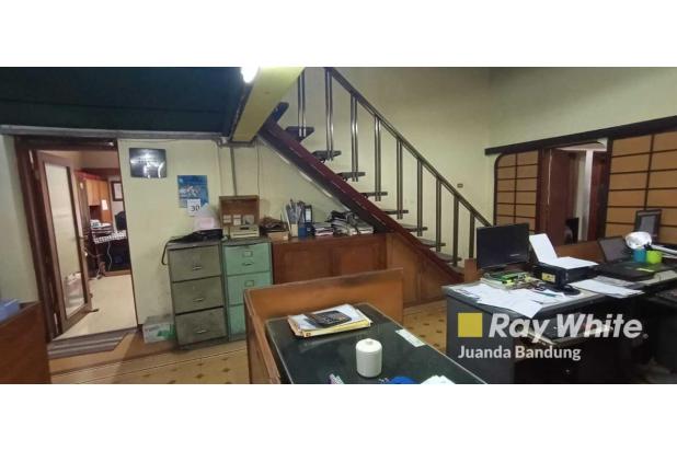 Langka! Rumah/kantor 2 lantai terawat di Sayap Gatot Subroto/Burangrang pusat kota bandung!