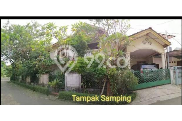 Rumah besar hoek dipetukangan selatan