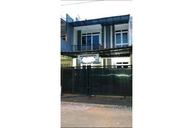 Rumah di Park Residence, Hadap Utara, Siap Huni, Terawat