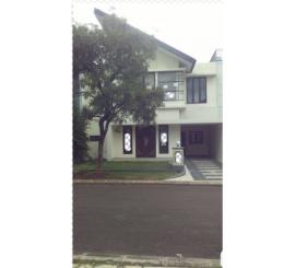 Jual Cepat !!! Rumah di Serenade Lake @Gading Serpong