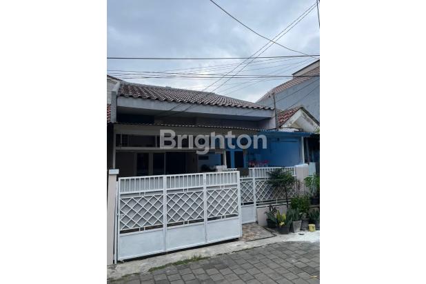 Hunian Strategis Asri dan Nyaman Taman Royal 3 Cipondoh Kota Tangerang
