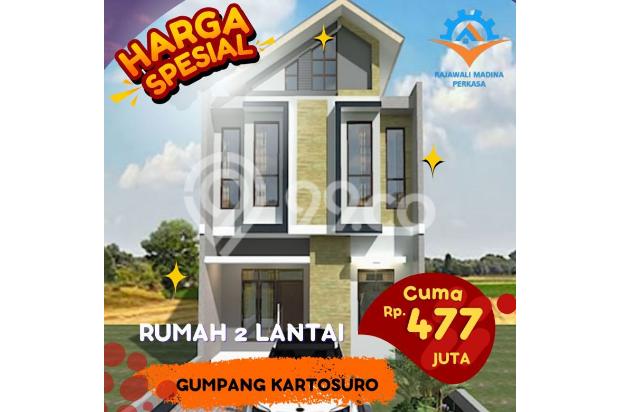 Rumah dua lantai Gumpang Kartasura