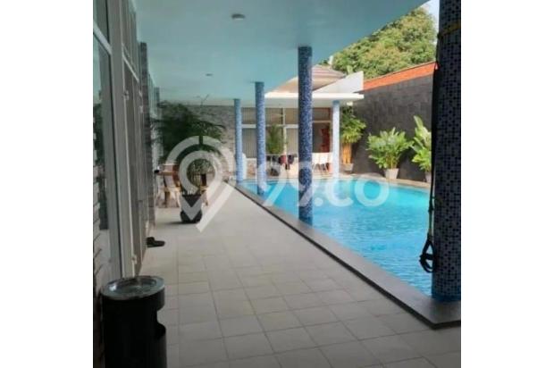 Dijual Cepat Rumah Hommy Dengan Isinya Private Pool