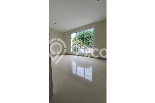 Rumah Brandnew Muara Karang, Hoek, Dekat Taman
