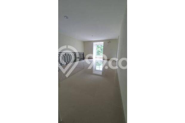 Rumah Brandnew Muara Karang, Hoek, Dekat Taman