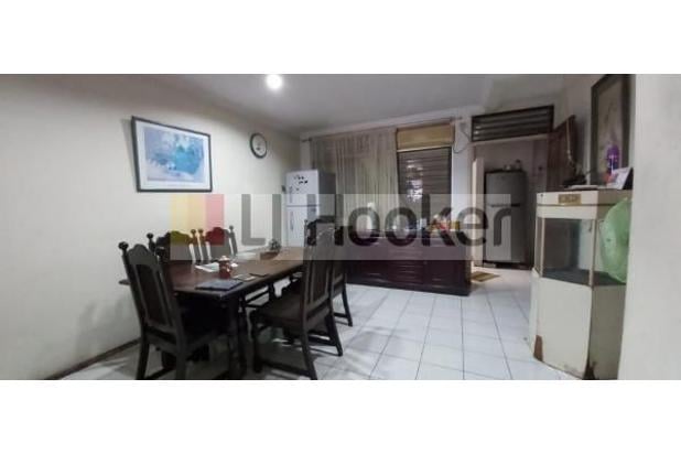 Rumah 2 Lantai Di Jalan Janur Hijau Area Kelapa Gading