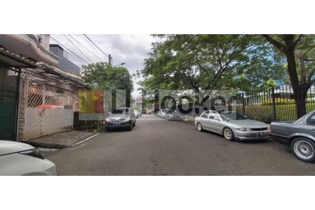 Rumah 2 Lantai Di Jalan Janur Hijau Area Kelapa Gading