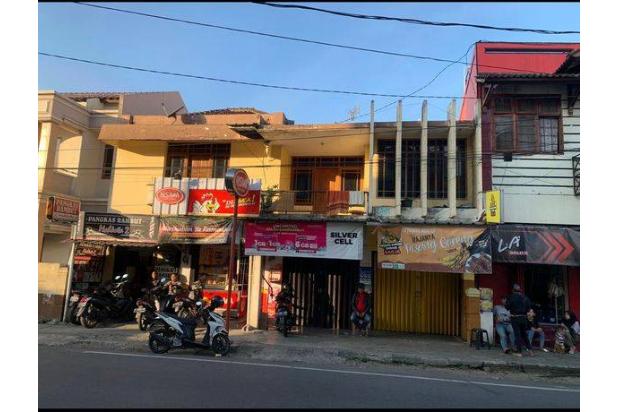 Rumah Dan 4 Kios