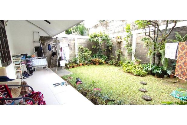 Rumah Camar di Bintaro,yani