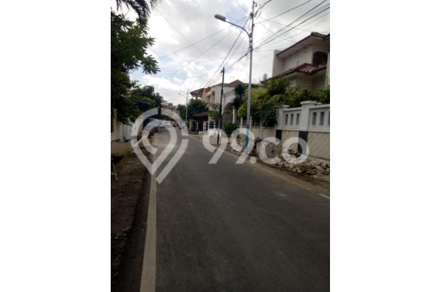 Rumah di Cempaka Putih Tengah Jakarta Pusat