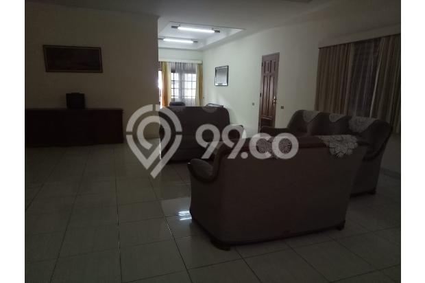 Rumah di Cempaka Putih Tengah Jakarta Pusat