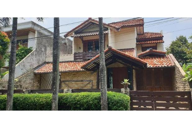 Rumah Terawat 2 Lantai di Villa Cibubur Indah