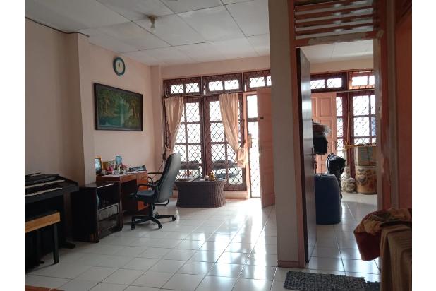 Rumah di Janur Asri
