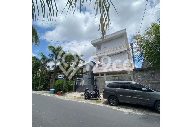 Rumah Kost 3Lt, 14KT, Bangunan Baru, Lok. Strategis di Jln. Pidada, Ubung Kaja