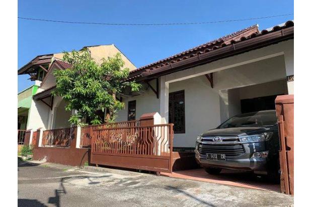 Rumah Hook di Perum Gombel Permai Kawasan Elit Semarang Atas