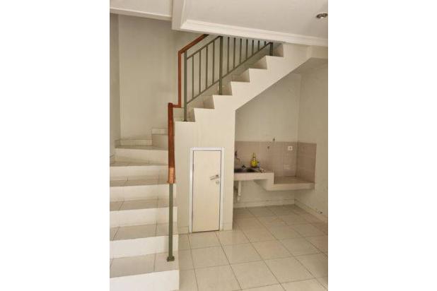 Rumah 2 Lantai di Gading Serpong, Tangerang