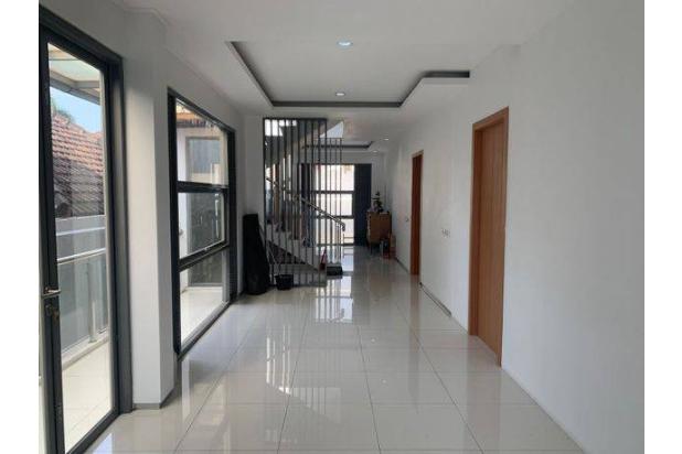 Di Jual Rumah Bagus Cantik Mempesona di Cihapit