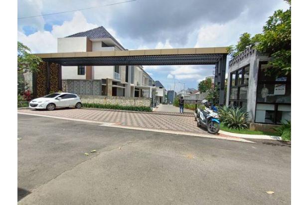 Rumah 2 lantai banyumanik dekat tol banyumanik dan taman tirto agung