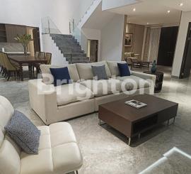 HARGA NEGO RUMAH MEWAH FULL FURNISH DI ROYAL RESIDENCE DEKAT CITRALAND, LETAK STRATEGIS