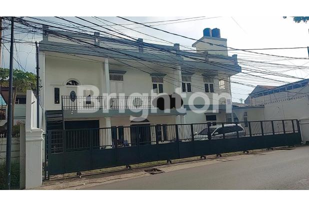 RUMAH BAGUS PASAR MINGGU LAYAK HUNI 2.5 LANTAI