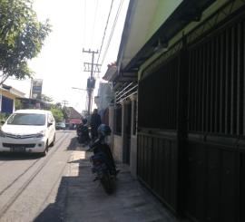 Rumah sewa murah siap huni di Perum Puri Indah Beji Batu
