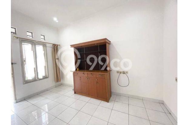 Dhyana Rumah Bagus Uk 7x19m Hadap Selatan di Jelambar