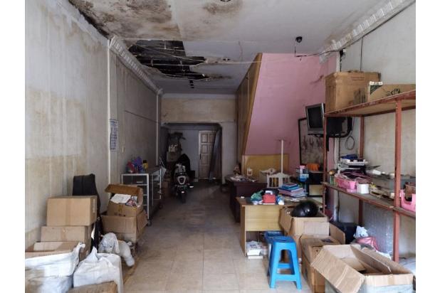 Rumah di Jl Danau Singkarak Gg Amal
