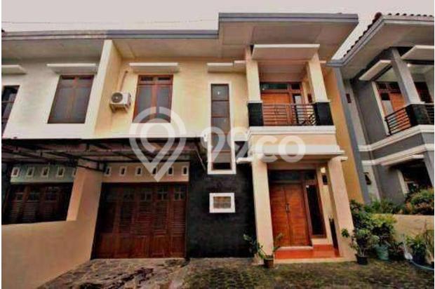 RUMAH DUA LANTAI ELEGANT AREA PREMIUM DEKAT AMBARUKMO PLAZA BEKAS GUEST HOUSE