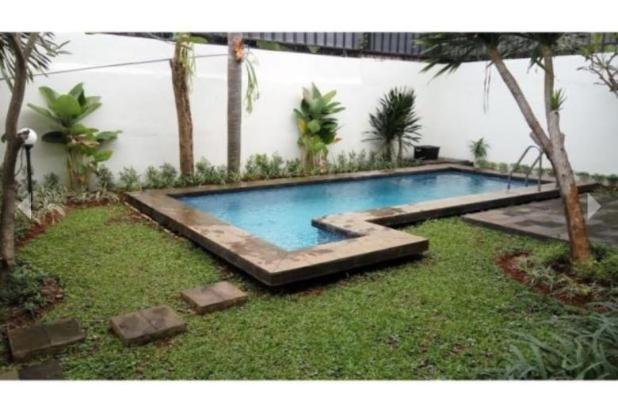 For Rent House in Kemang Dalam, South Jakarta with Pool