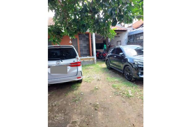 Rumah Dgn Bentuk Tanah Ngantong di Jl. Adhikarya, Kedoya Sltn