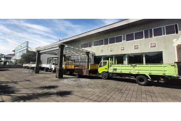 Gudang showroom luas strategis Gatot subroto Denpasar Bali 
