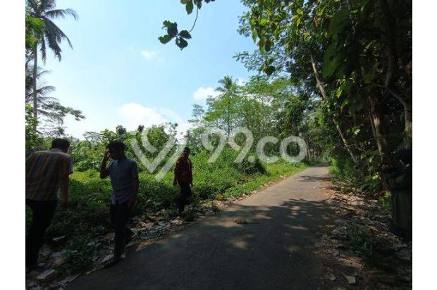 Rumah Pasuruhan Mertoyudan Pesan Bangun Pinggir Jalan Aspal Lebar