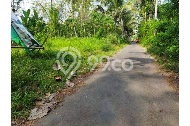Rumah Pasuruhan Mertoyudan Pesan Bangun Pinggir Jalan Aspal Lebar