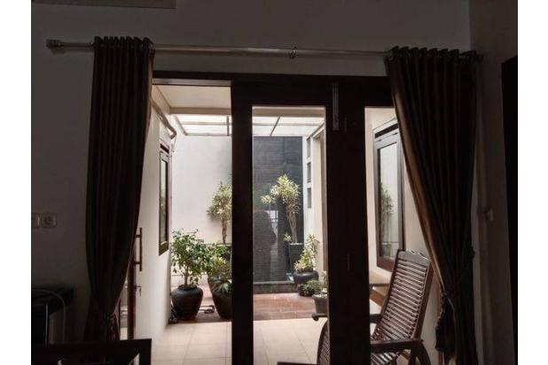 RUMAH CANTIK MEWAH DI TERUSAN BUAH BATU