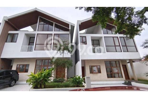 Rumah bagus cluster Jatiwaringin pondok gede bekasi 