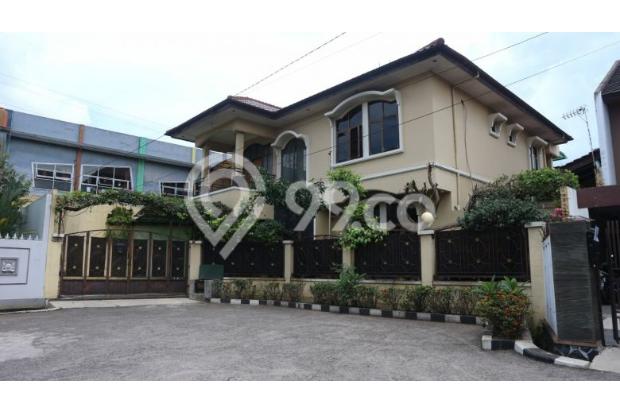 Rumah Dalam Komplek Arcamanik