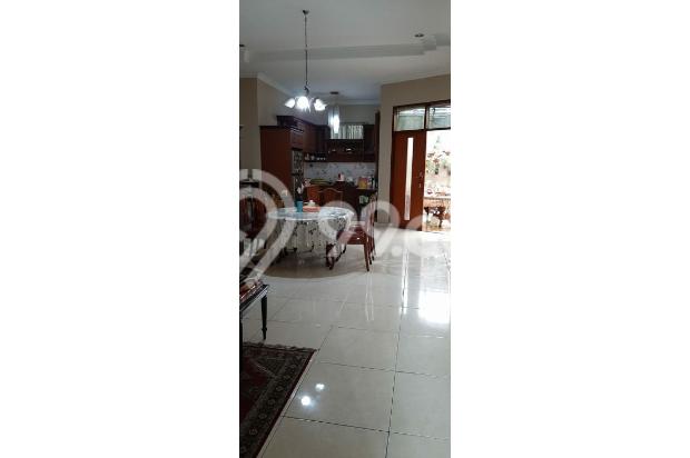 Rumah Dalam Komplek Arcamanik
