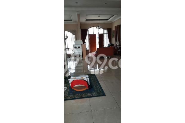 Rumah Dalam Komplek Arcamanik