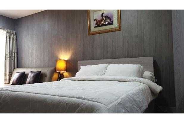 3BR Trivium Terrace Cikarang hadap pool & danau di sudut lt 3