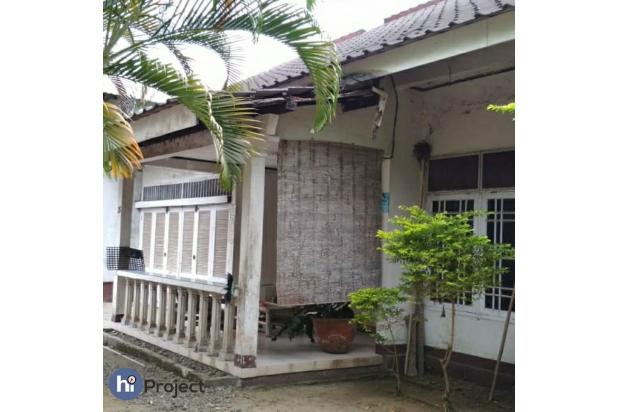 Rumah dengan lahan luas di Bertais Mataram R103