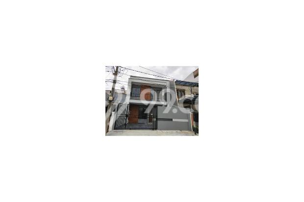 Dijual rumah cantik di muara karang 