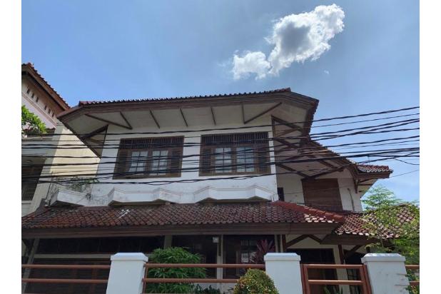 Dijual rumah Hook area Bintaro Sektor 3 lokasi strategis