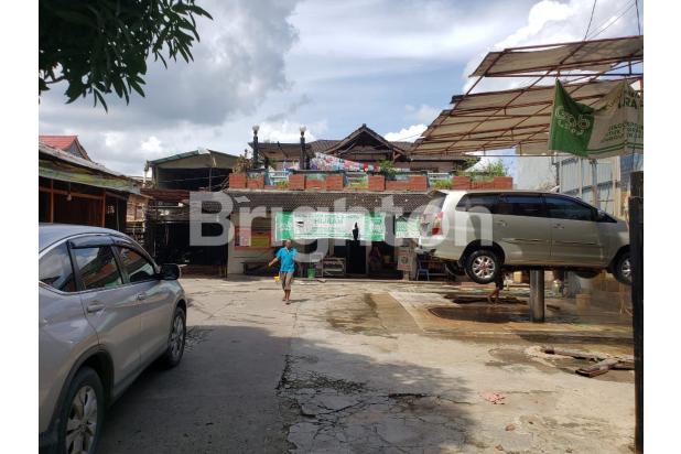 Rumah Strategis tengah kota Gatot Subroto