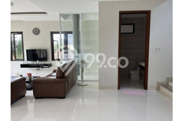 Dijual rumah di Resort dago pakar SHM Bagus Barat